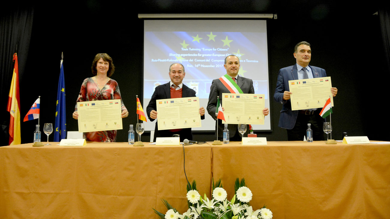Unha imaxe do irmandamento asinado por Rois con delegacións de tres países europeos en 2017